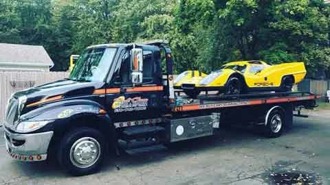 Luxury Car Towing Crystal Lake, IL